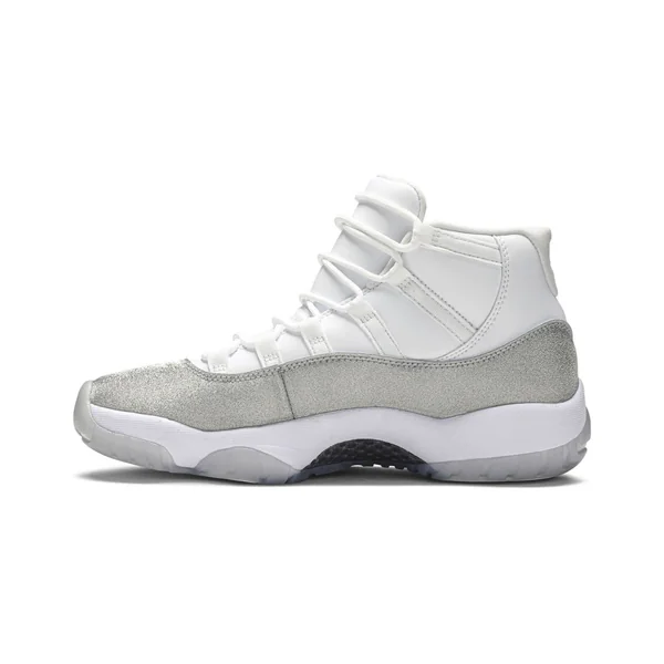 Air Jordan 11 Retro 'Vast Grey'