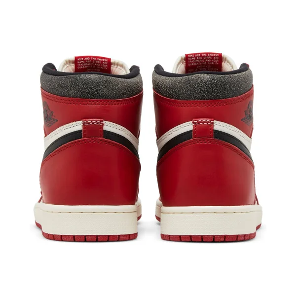 Air Jordan 1 Retro High OG 'Chicago Lost & Found' 2022