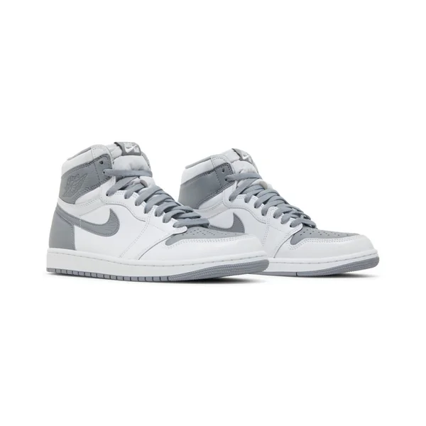 Air Jordan 1 Retro High OG 'Stealth'
