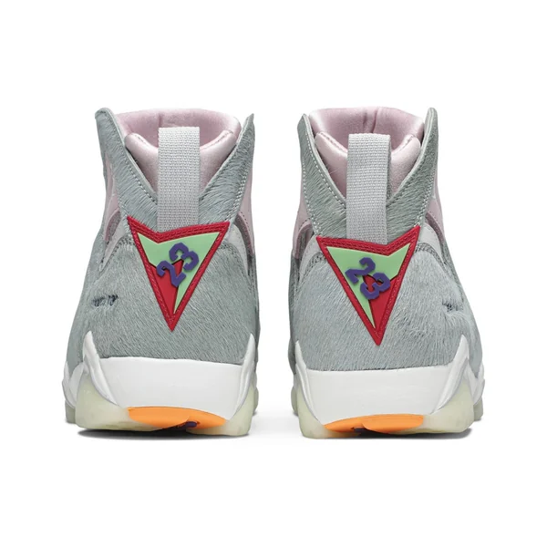 Air Jordan 7 Retro SE 'Hare 2.0'