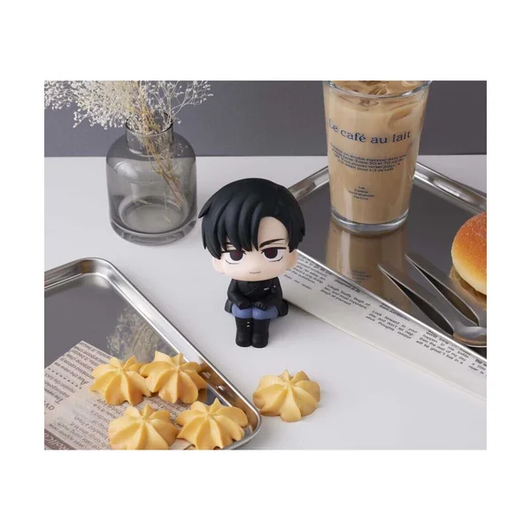 Alien Stage Look Up Figurine Ivan 11 cm