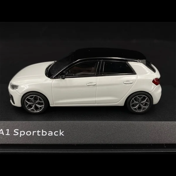 Audi A1 Sportback 2018 Blanc Glacier 1/43 Norev 5011801031
