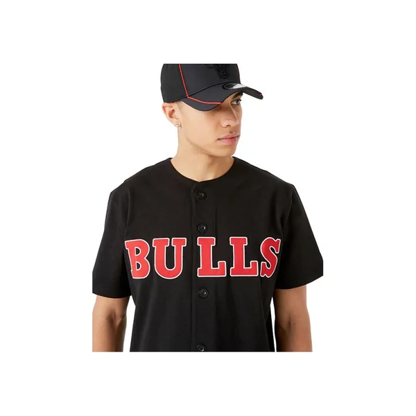 Chemise de baseball New Era noir des Chicago Bulls