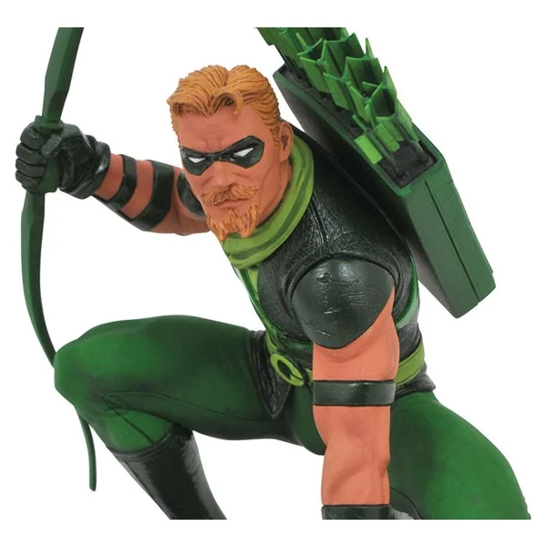 DC GALLERY GREEN ARROW COMIC PVC FIGURE