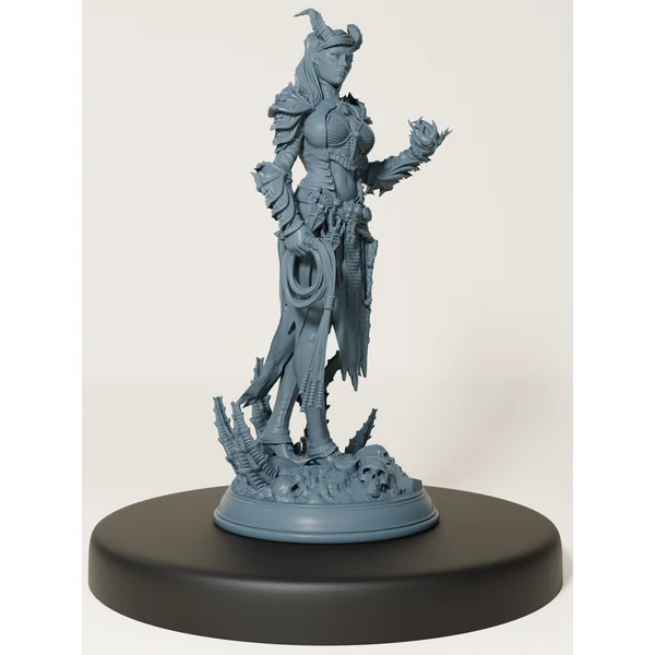Femme draconique