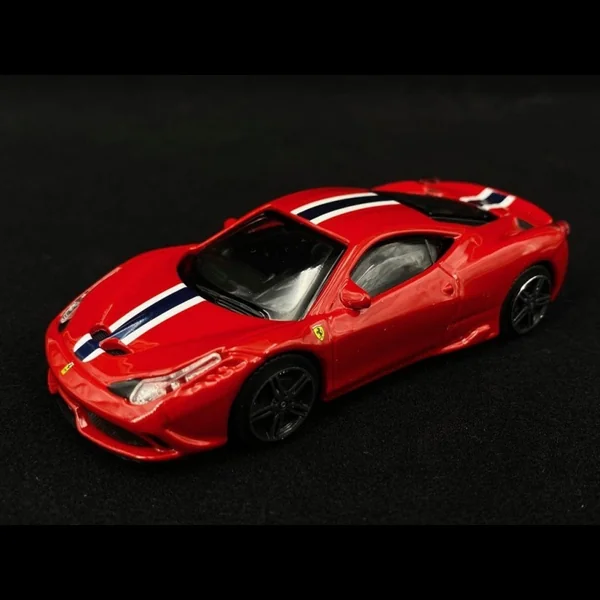 Ferrari 458 Speciale 2013 Rouge 1/43 Bburago 18-36100