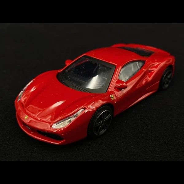 Ferrari 488 GTB 2015 Rouge 1/43 Bburago 18-36100