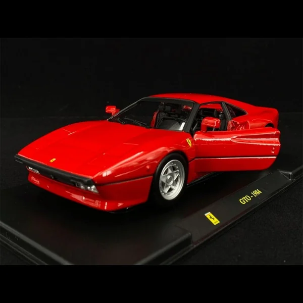 Ferrari GTO 1984 Rouge 1/24 Bburago