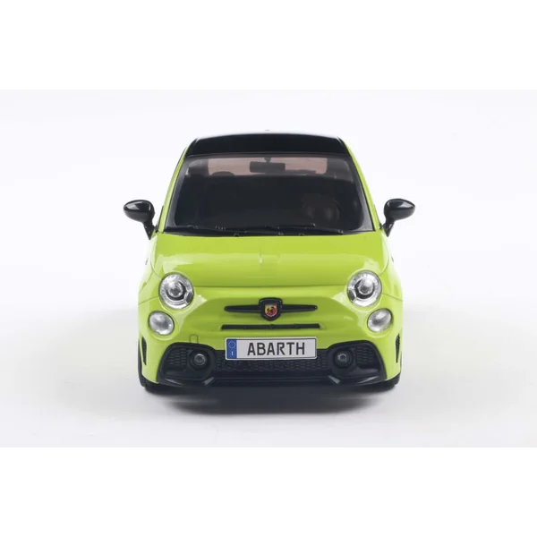 FIAT F595 ABARTH VERDE ADRENALINA 2023 1/18