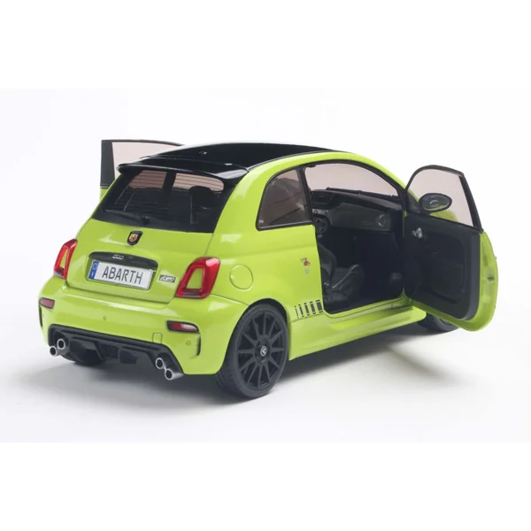 FIAT F595 ABARTH VERDE ADRENALINA 2023 1/18