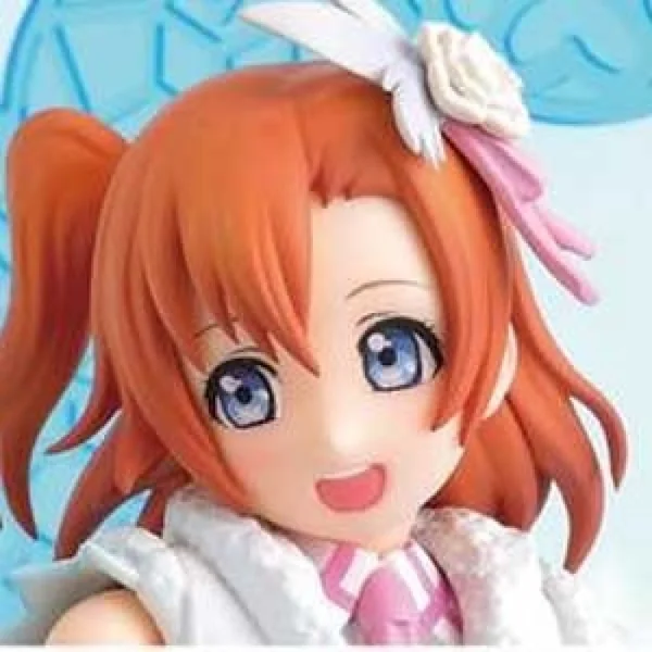 Figurine de Honoka Kosaka