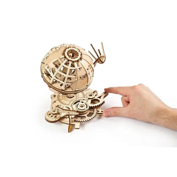 Globe