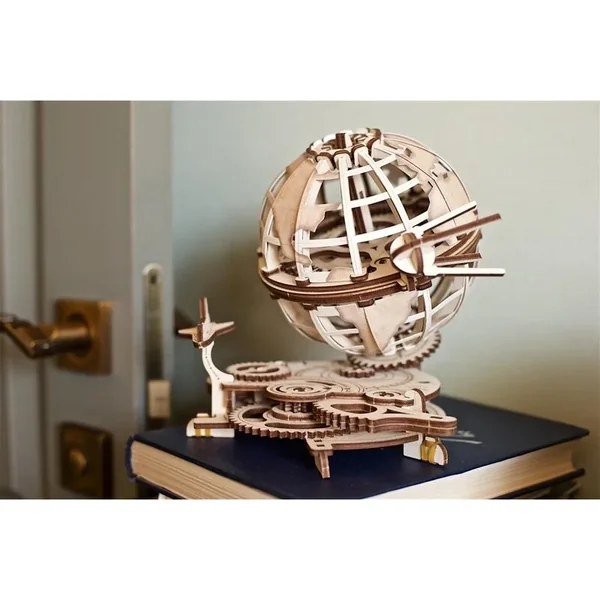 Globe
