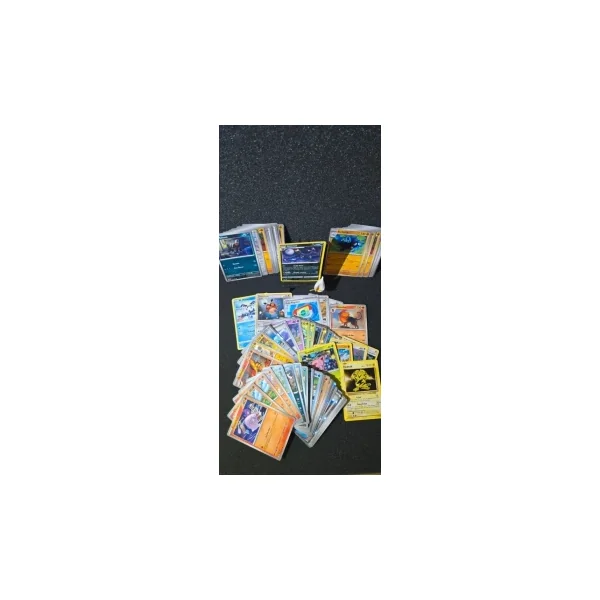 Gros lot de cartes Pokemon