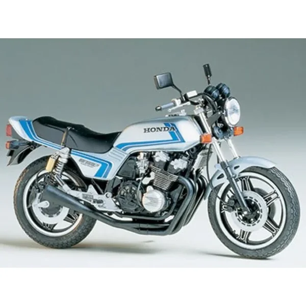 Honda CB750F Custom Tuned