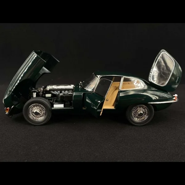 Jaguar Type E RHD 1961 Vert British Racing 1/18 Kyosho KYO8954G0