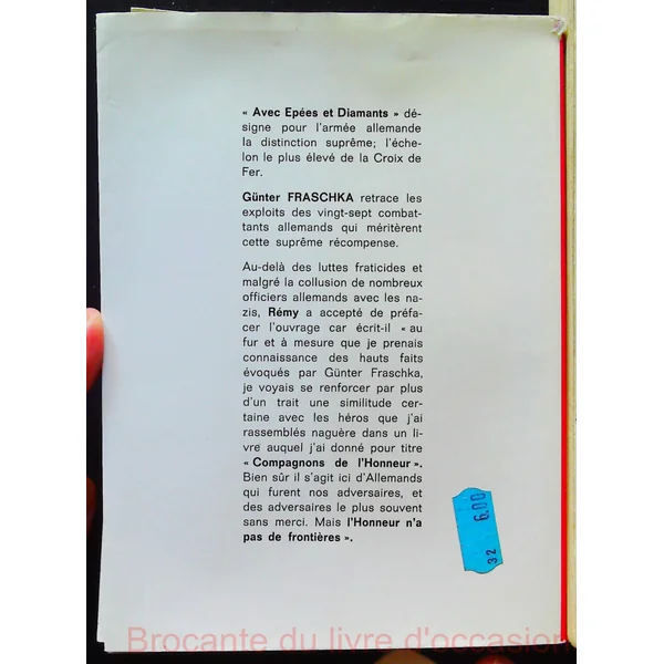 L'honneur n'a pas de frontières avec épées et diamants