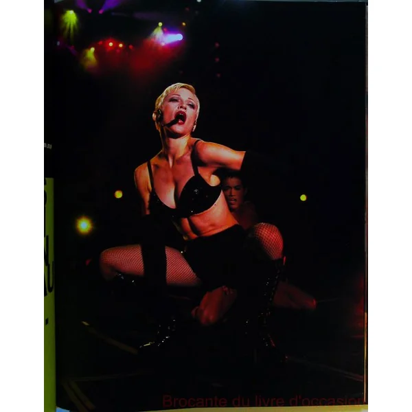 Madonna, The Girlie Show SANS Cd