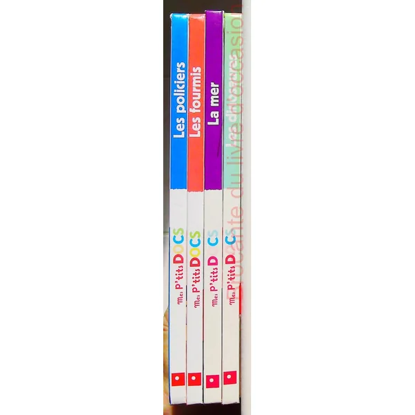 Mes p'tits docs Lot de 4 livres- titres en description