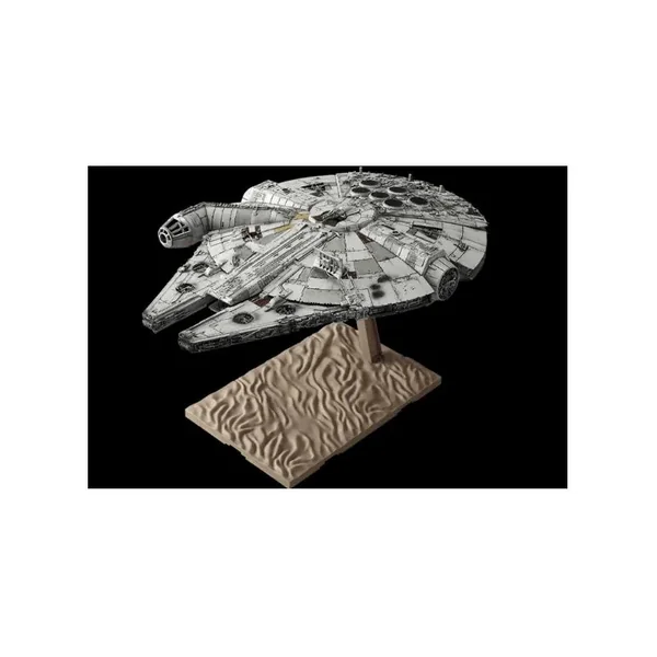 MILLENIUM FALCON (COOP. BANDAI)