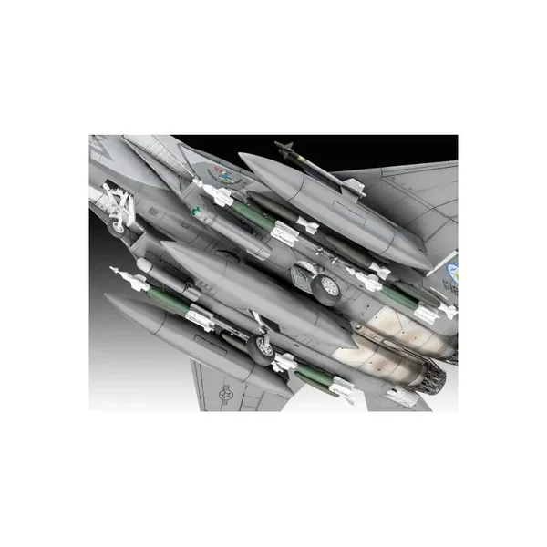 MODEL SET F-15E STRIKE EAGLE