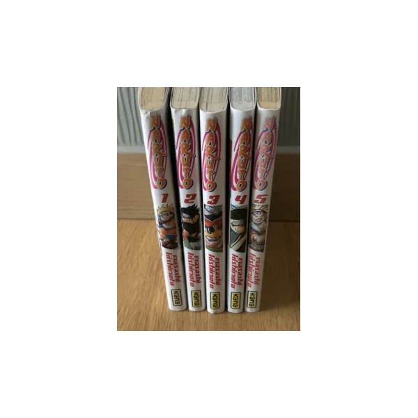 Naruto 5 tomes + Goodies