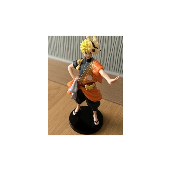 Naruto 5 tomes + Goodies