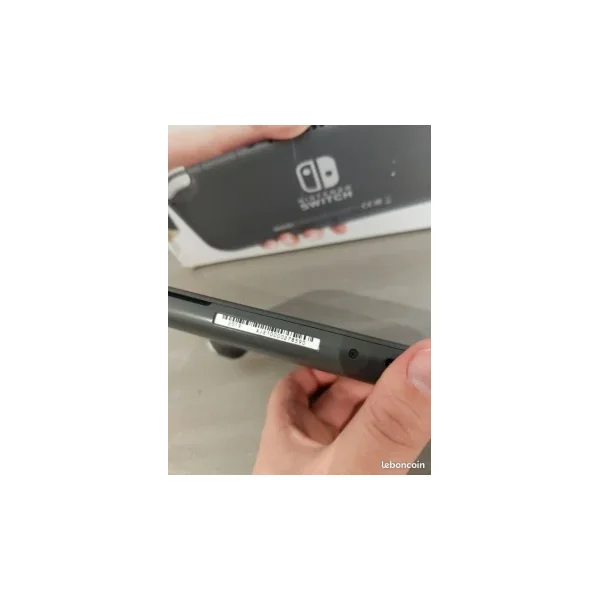 Nintendo Switch Lite grise – Comme neuve – Boîte complète