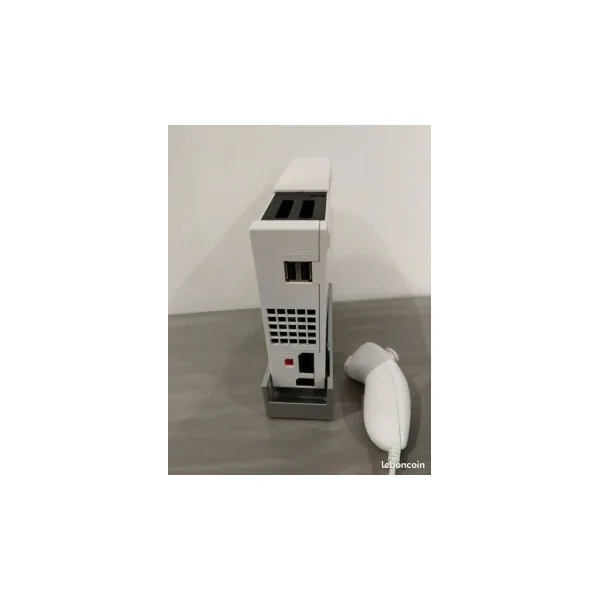 Nintendo Wii blanche – Très bon état – Avec accessoires