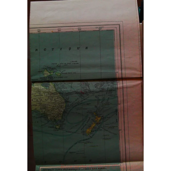 Planisphere Les Cinq Parties Du Monde (h1,2 m x L 1,04m)