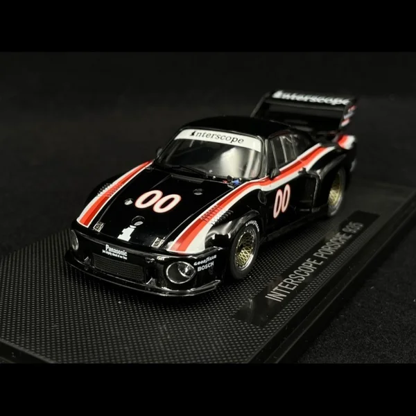 Porsche 935 Interscope N°00 1978 1/43 Ebbro 44133