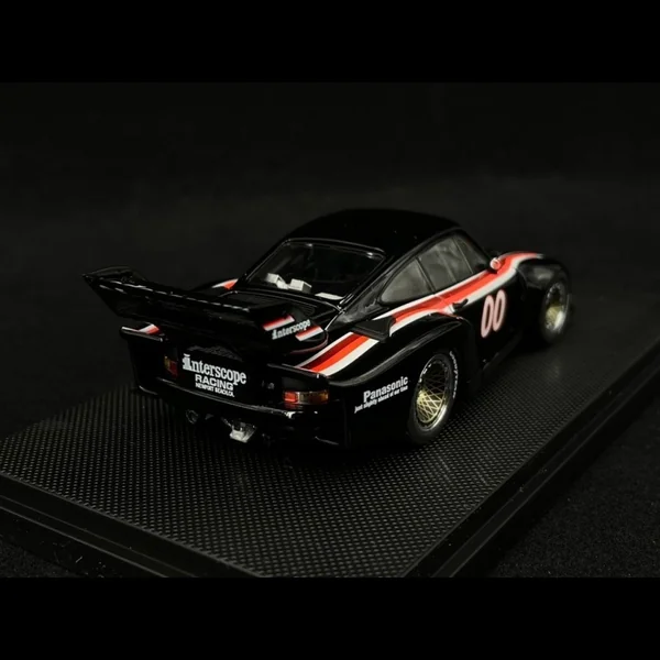Porsche 935 Interscope N°00 1978 1/43 Ebbro 44133