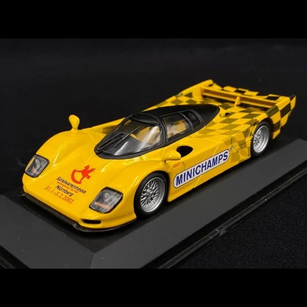 Porsche Dauer 962 version route jaune 1/43 Minichamps 430064001