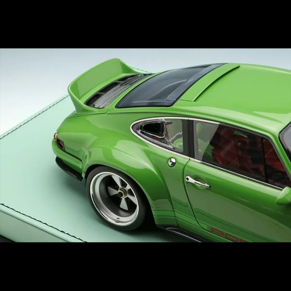 Porsche Singer DLS 2018 Vert 1/18 Make Up Models EML018B