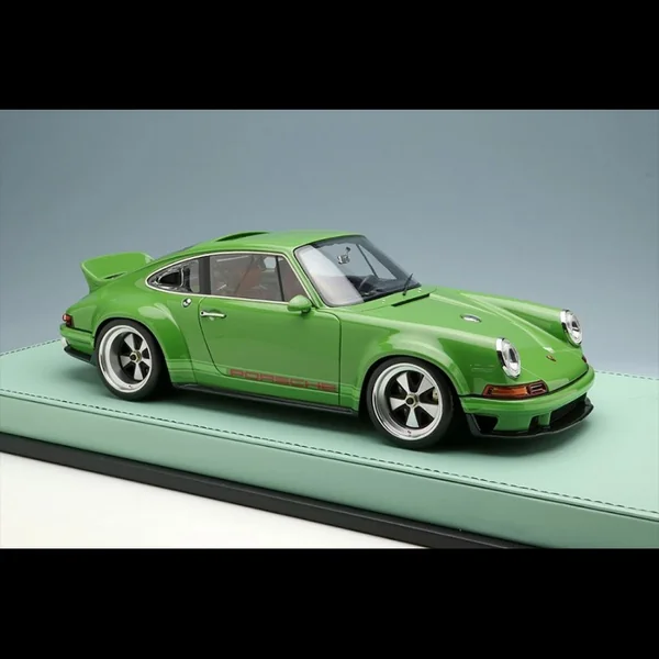 Porsche Singer DLS 2018 Vert 1/18 Make Up Models EML018B