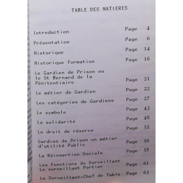 Profession, gardien de prison