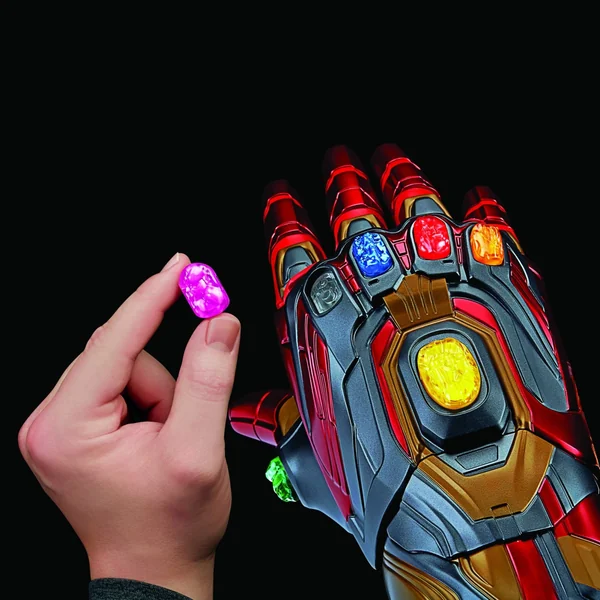 REPLIQUE IRON MAN NANO GAUNTLET 1/1 MARVEL LEGENDS