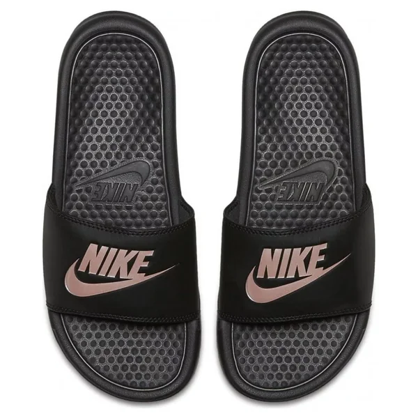 Sandal Nike Benassi “Just Do It.”