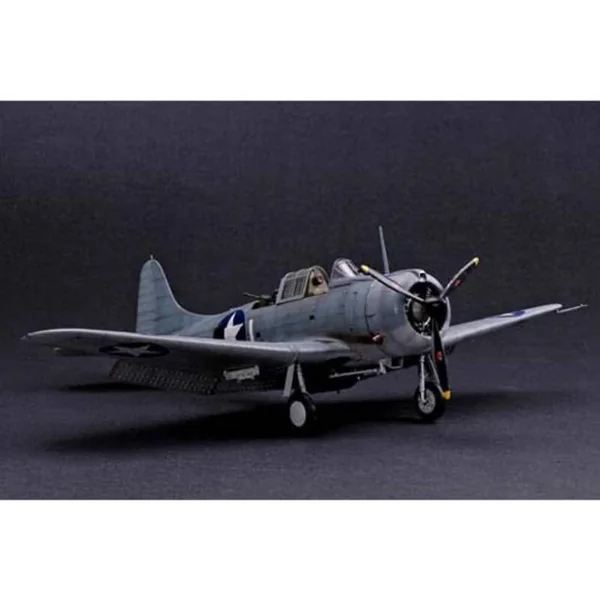 SBD-5 / A-24B "DAUNTLESS"