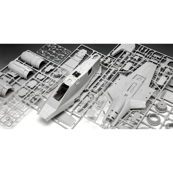 The Mandalorian and Grogu: Razor Crest Maquette Revell