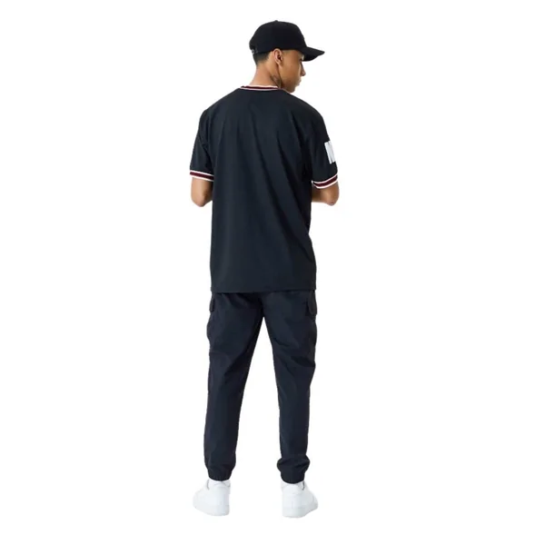 T-shirt New era Oversize Chicago Bulls Applique Noir