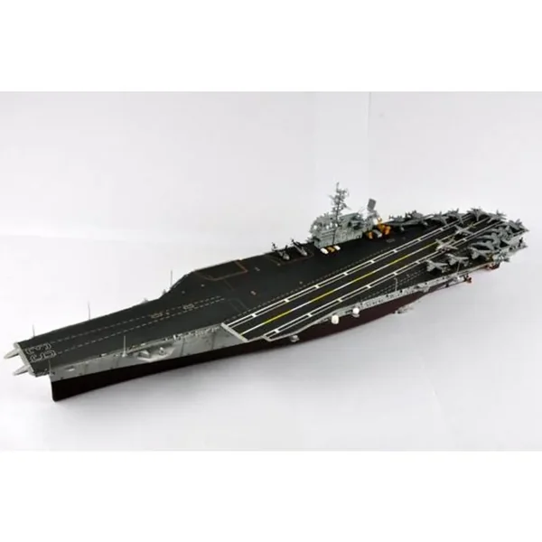 USS KITTY HAWK CV-63